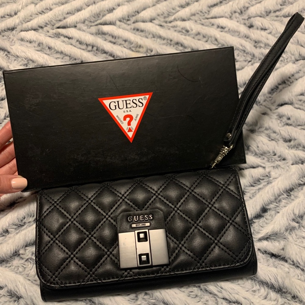 Guess wallet